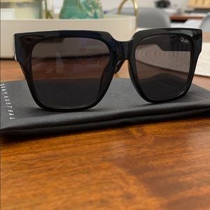 Quay “On the prowl” sunglasses